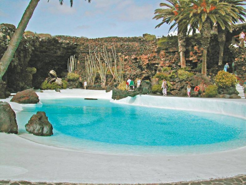 Иллюстрация к книге — Легенды метро и подземелий [i_025.jpg]