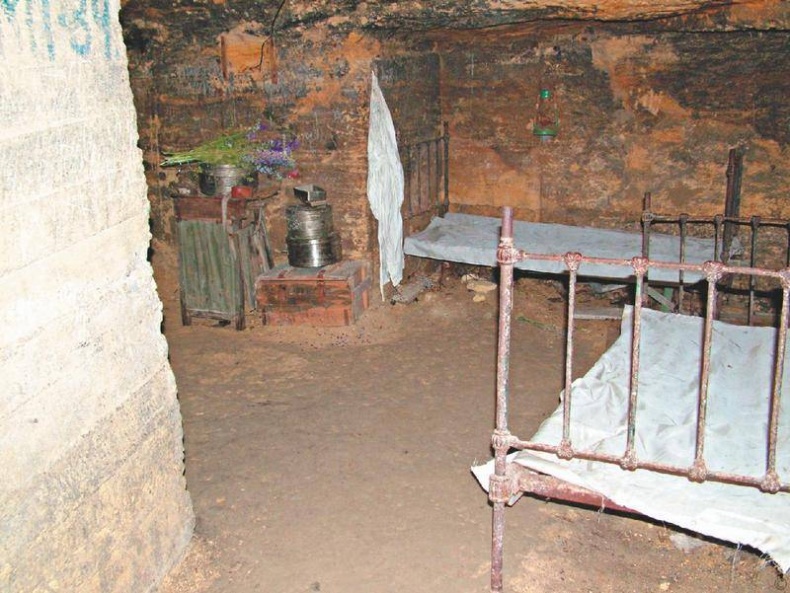 Иллюстрация к книге — Легенды метро и подземелий [i_033.jpg]