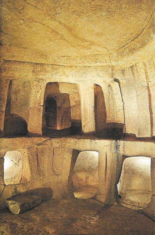 Иллюстрация к книге — Легенды метро и подземелий [i_036.jpg]