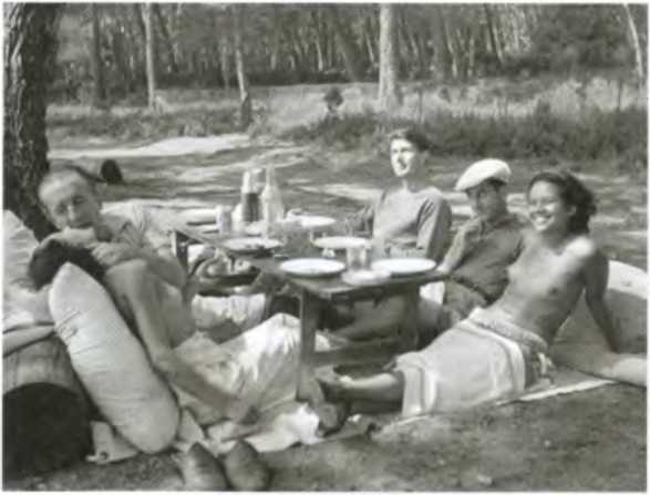 Иллюстрация к книге — Повседневная жизнь сюрреалистов. 1917-1932 [i_074.jpg]