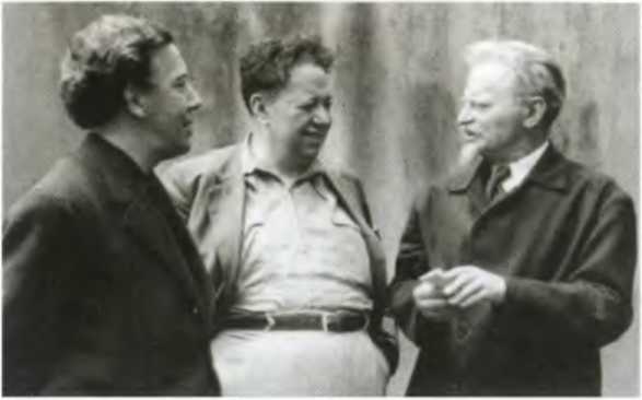 Иллюстрация к книге — Повседневная жизнь сюрреалистов. 1917-1932 [i_075.jpg]