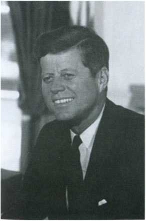 Иллюстрация к книге — Повседневная жизнь ЦРУ. Политическая история 1947-2007 [i_013.jpg]