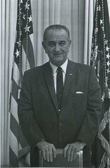 Иллюстрация к книге — Повседневная жизнь ЦРУ. Политическая история 1947-2007 [i_015.jpg]