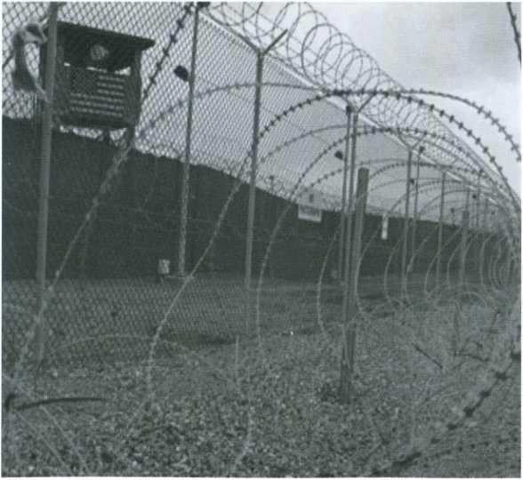 Иллюстрация к книге — Повседневная жизнь ЦРУ. Политическая история 1947-2007 [i_036.jpg]