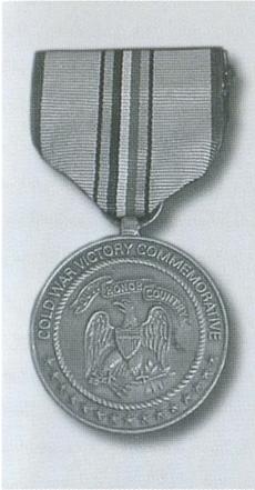 Иллюстрация к книге — Повседневная жизнь ЦРУ. Политическая история 1947-2007 [i_040.jpg]