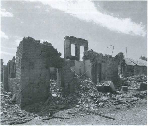 Иллюстрация к книге — Повседневная жизнь ЦРУ. Политическая история 1947-2007 [i_042.jpg]