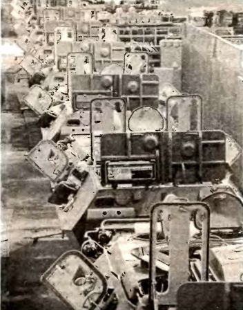 Иллюстрация к книге — Танковый меч страны Советов [i_017.jpg]