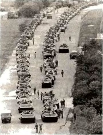 Иллюстрация к книге — Танковый меч страны Советов [i_106.jpg]