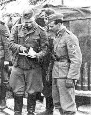 Иллюстрация к книге — Вторая мировая война 1939-1945. Восточные добровольцы в вермахте, полиции и СС [any2fbimgloader10.jpg]