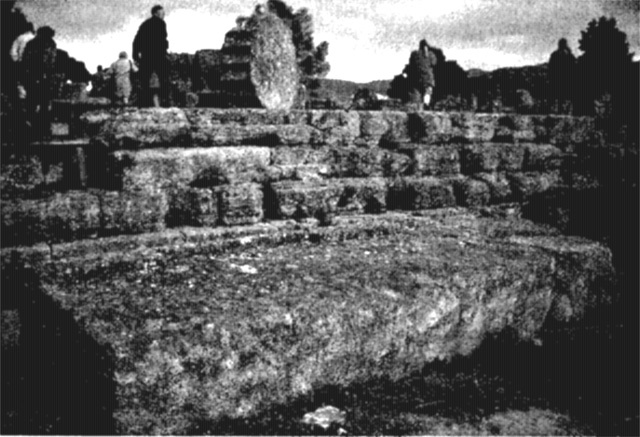 Иллюстрация к книге — Одиссея богов [i_004.jpg]