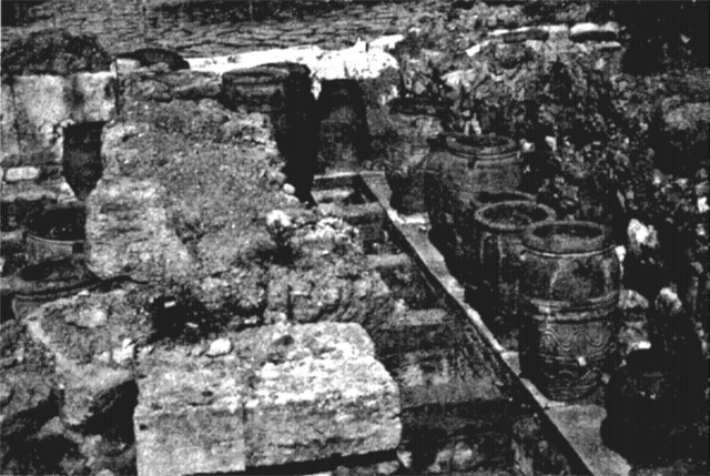 Иллюстрация к книге — Одиссея богов [i_013.jpg]