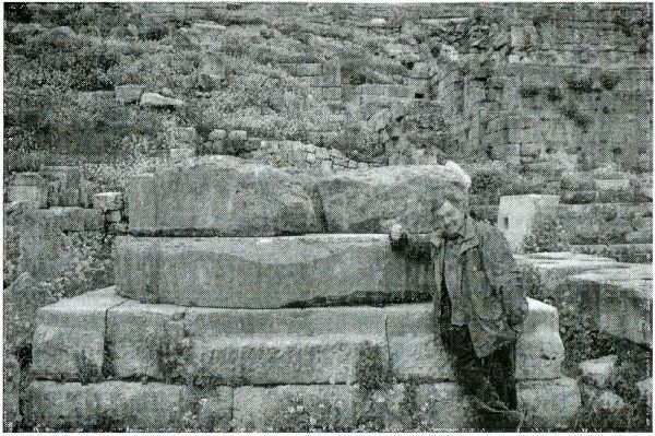 Иллюстрация к книге — Одиссея богов [i_031.jpg]