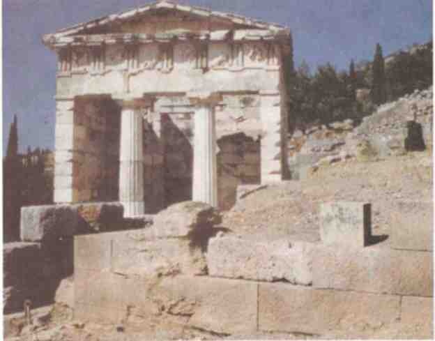 Иллюстрация к книге — Именем Зевса [i_036.jpg]