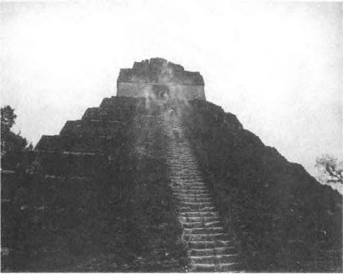 Иллюстрация к книге — Боги майя [i_006.jpg]