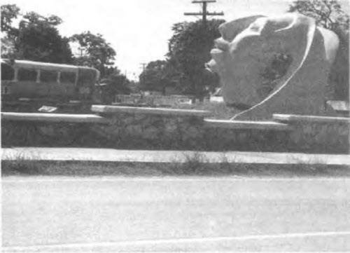 Иллюстрация к книге — Боги майя [i_102.jpg]