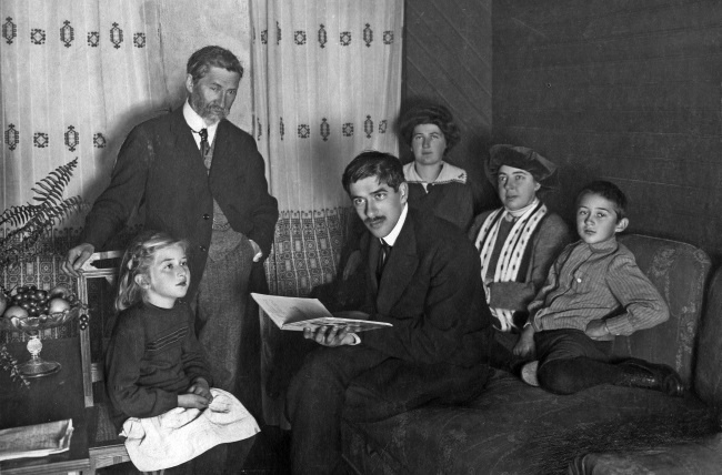 Иллюстрация к книге — Дневник. 1901-1921 [i_018.jpg]