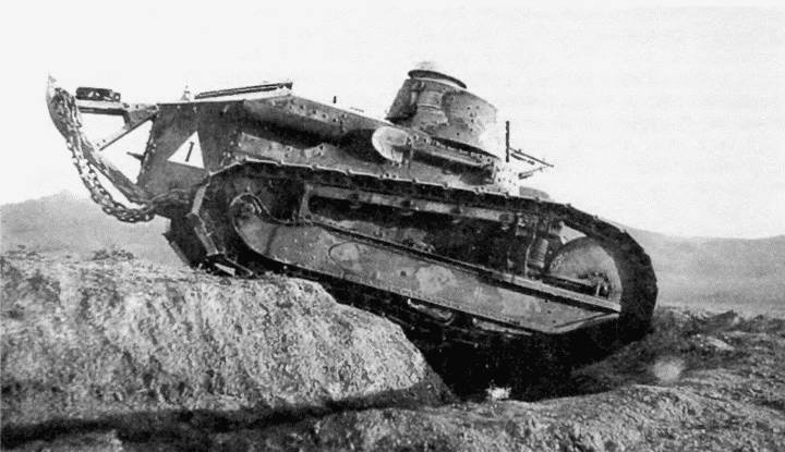 Иллюстрация к книге — Танк № 1 «Рено ФТ-17» [i_039.jpg]