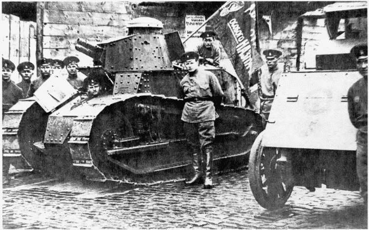 Иллюстрация к книге — Танк № 1 «Рено ФТ-17» [i_073.jpg]