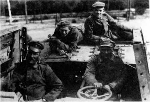 Иллюстрация к книге — Первые германские танки. &quot;Тевтонский ответ&quot; [i_030.jpg]