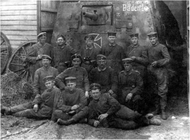 Иллюстрация к книге — Первые германские танки. &quot;Тевтонский ответ&quot; [i_092.jpg]