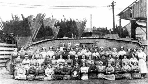 Иллюстрация к книге — Самые первые танки &quot;Дьявол идет!&quot; [i_015.jpg]