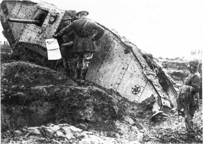 Иллюстрация к книге — Самые первые танки &quot;Дьявол идет!&quot; [i_066.jpg]