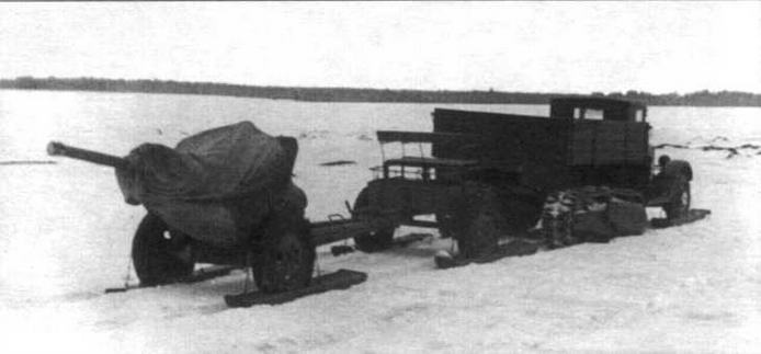 Иллюстрация к книге — Артиллерийские тягачи Красной Армии. Часть 2 [img_12.jpg]