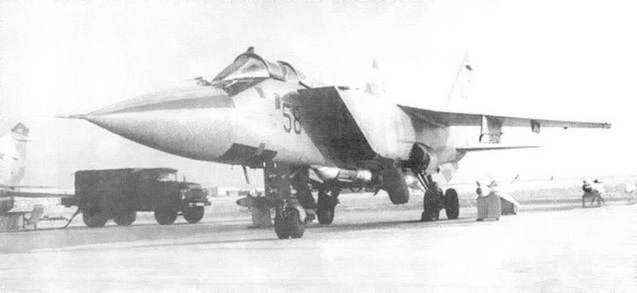 Иллюстрация к книге — МиГ-31. Страж российского неба [pic_122.jpg]