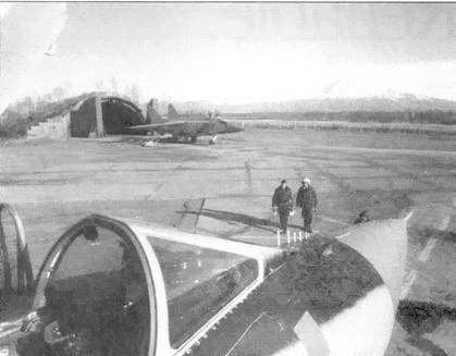 Иллюстрация к книге — МиГ-31. Страж российского неба [pic_40.jpg]