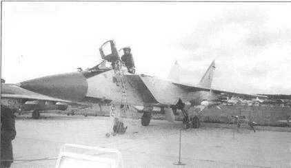 Иллюстрация к книге — МиГ-31. Страж российского неба [pic_66.jpg]