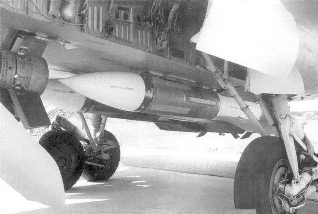 Иллюстрация к книге — МиГ-31. Страж российского неба [pic_91.jpg]