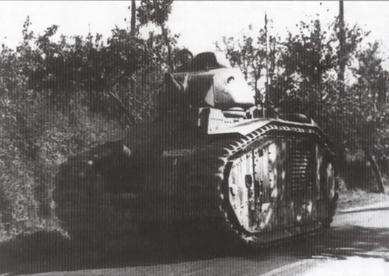 Иллюстрация к книге — Французcкие танки Второй мировой войны. Часть 1 [img_19.jpg]