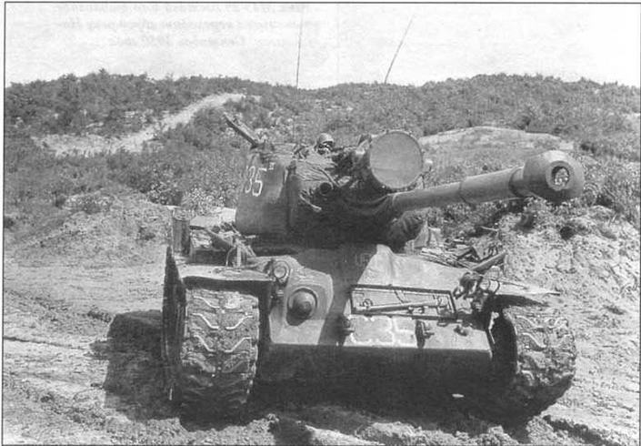 Иллюстрация к книге — От «Першинга» до «Паттона». Средние танки М26, М46 и М47 [img_45.jpg]