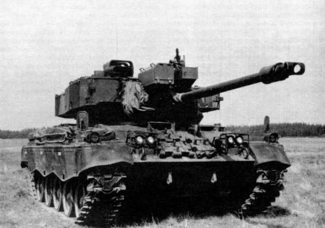 Иллюстрация к книге — Легкие танки зарубежных стран, 1945–2000 [img_13.jpg]