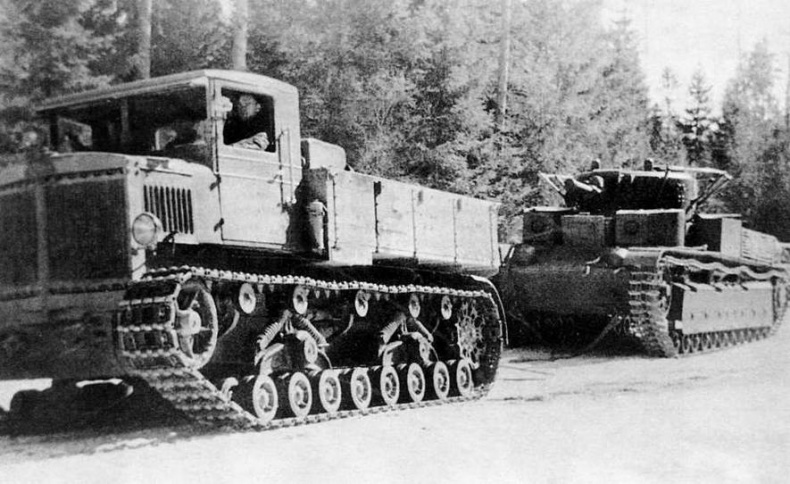 Иллюстрация к книге — Артиллерийские тягачи Красной Армии. Часть 1 [img_44.jpg]