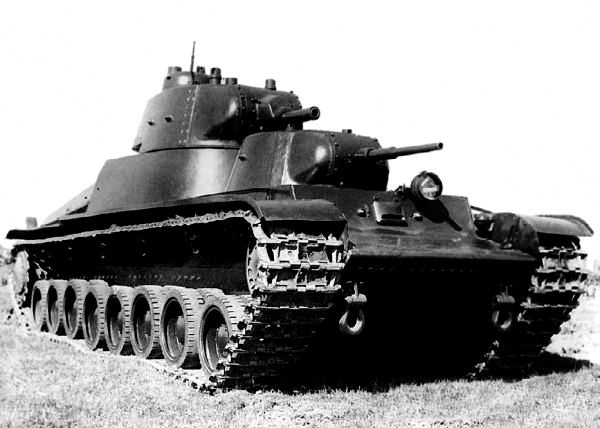 Иллюстрация к книге — Советские супертанки [i_011.jpg]