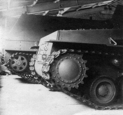 Иллюстрация к книге — Советские супертанки [i_025.jpg]