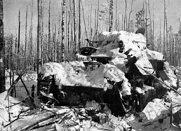 Иллюстрация к книге — Средний танк Т-28 [i_036.jpg]