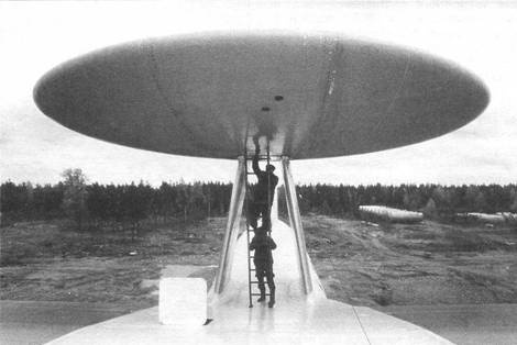 Иллюстрация к книге — Отечественные самолёты и вертолёты ДРЛО [pic_30.jpg]