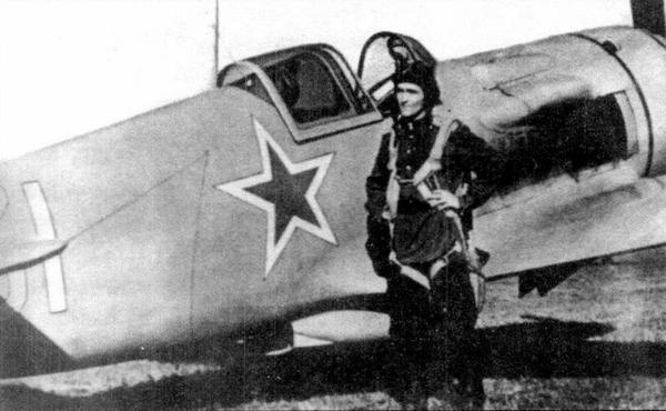 Иллюстрация к книге — Истребитель Ла-9 [i_059.jpg]