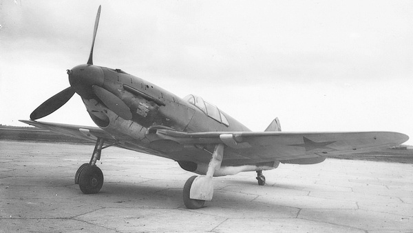 Иллюстрация к книге — Истребитель ЛаГГ-3 [i_027.jpg]