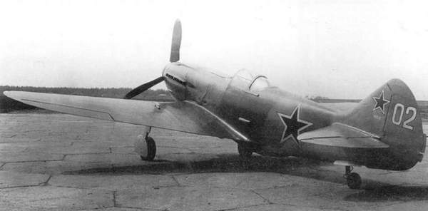 Иллюстрация к книге — Истребитель ЛаГГ-3 [i_039.jpg]