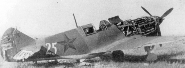 Иллюстрация к книге — Истребитель ЛаГГ-3 [i_062.jpg]