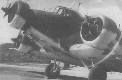Иллюстрация к книге — Транспортный самолет Юнкерс Ju 52/3m [pic_35.jpg]