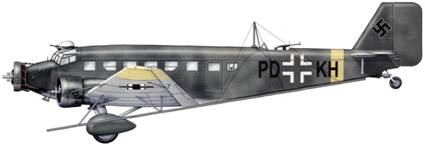 Иллюстрация к книге — Транспортный самолет Юнкерс Ju 52/3m [pic_68.jpg]
