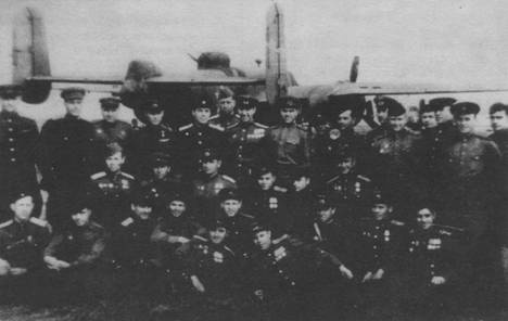 Иллюстрация к книге — Бомбардировщик В-25 «Митчелл» [pic_62.jpg]