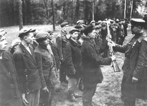 Иллюстрация к книге — 1-я Русская бригада СС &quot;Дружина&quot; [p0099.jpg]