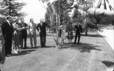 Иллюстрация к книге — Камни Ики. Послание невозможной цивилизации [i_013.jpg]