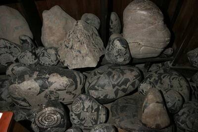 Иллюстрация к книге — Камни Ики. Послание невозможной цивилизации [i_027.jpg]