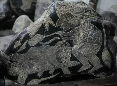 Иллюстрация к книге — Камни Ики. Послание невозможной цивилизации [i_128.jpg]